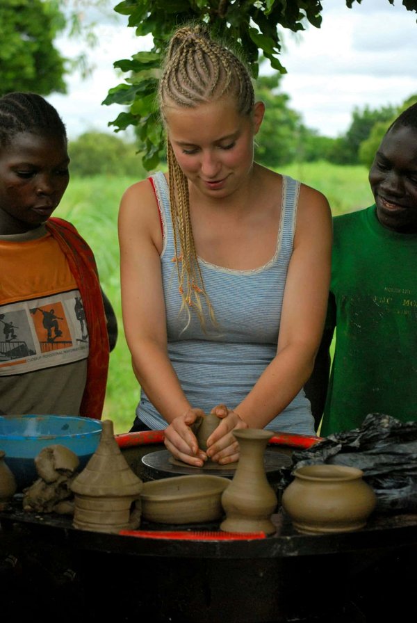 How to Customize Physical Therapy Exercises for a Dog Recovering from a Torn ACL?